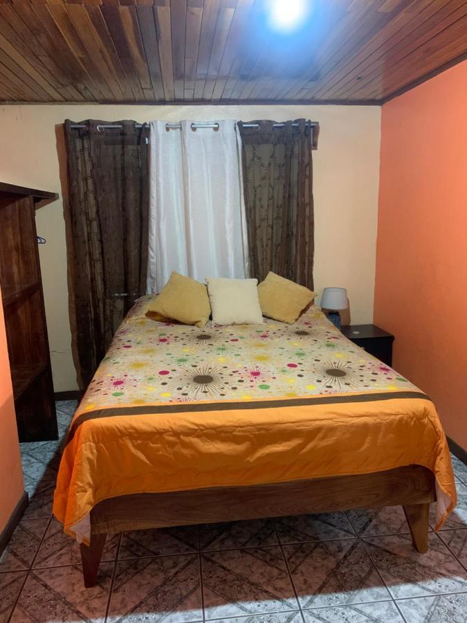 Monteverde Monkey Hostel Luaran gambar