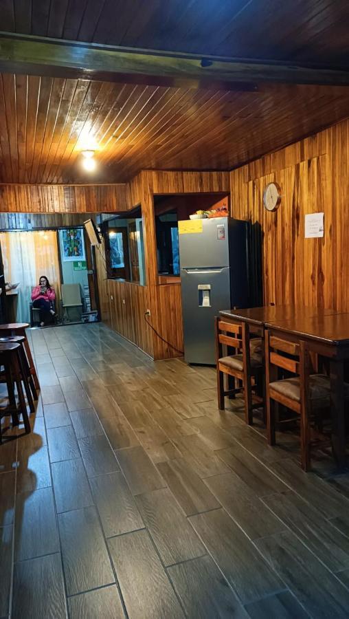 Monteverde Monkey Hostel Luaran gambar