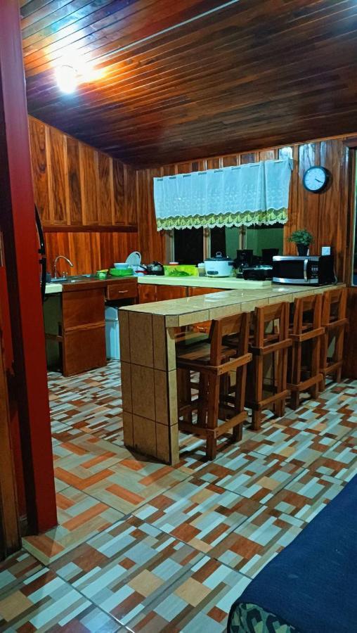Monteverde Monkey Hostel Luaran gambar